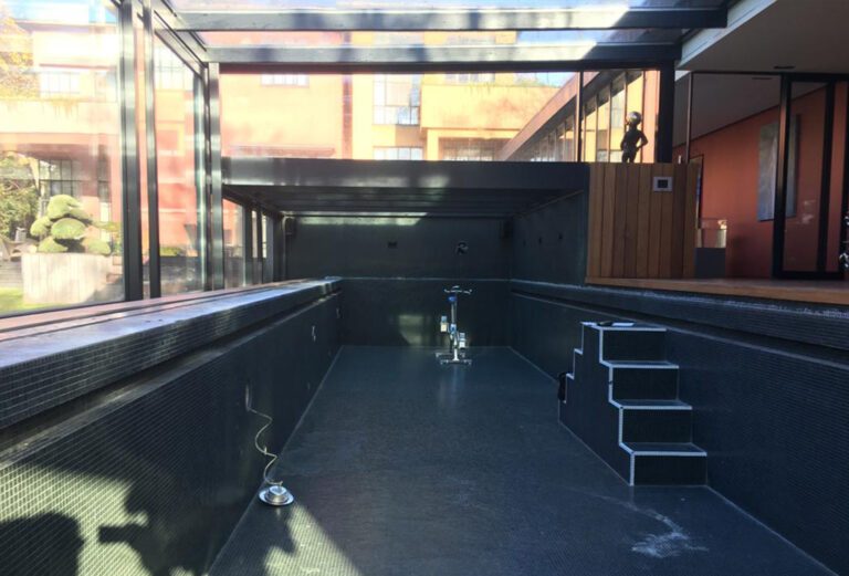 Inox-zwembad-renovatie-bouwkundig-zwembad (1)